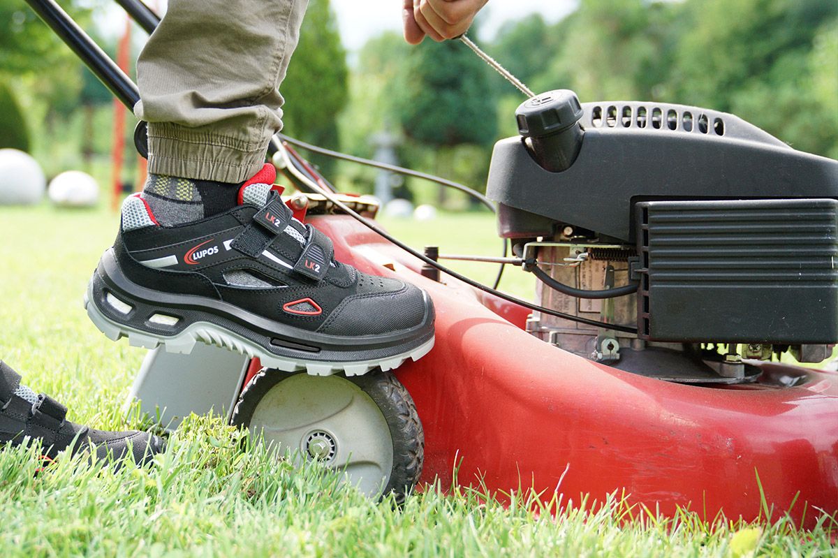 scarpe antinfortunistiche giardinaggio